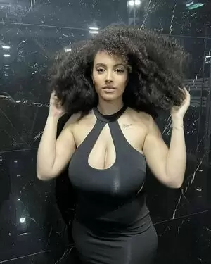 Ines Curly profile photo