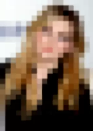 Abigail Breslin profile photo