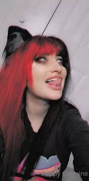 poppycarminexxx profile photo