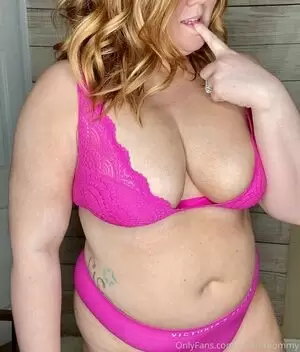fetish-mommy profile photo