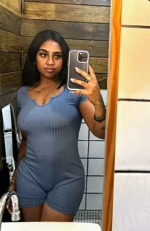 Nita Amari profile photo