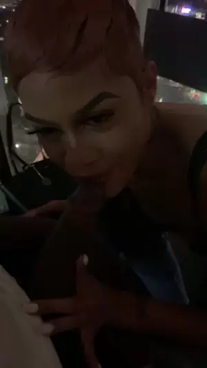 JasmineBanks profile photo