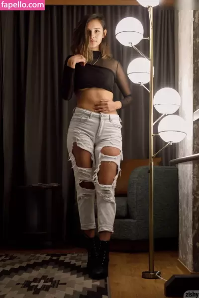 Zishys Alejandra Cobos Nude Onlyfans Photo Gallery photo 66