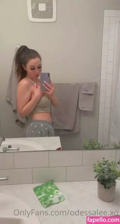 odessalee.xo Nude Onlyfans Photo Gallery photo 816