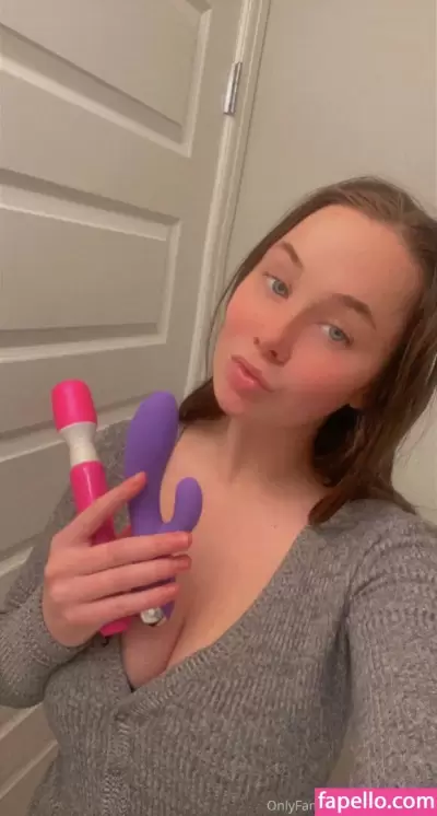 odessalee.xo Nude Onlyfans Photo Gallery photo 655