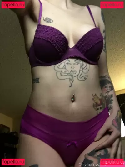 c0meonaileen Nude Onlyfans Photo Gallery photo 596