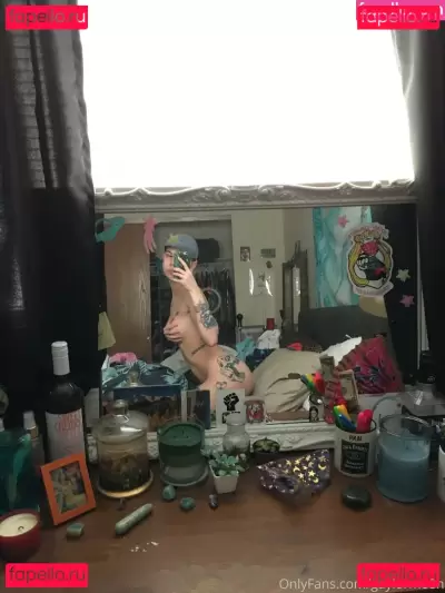 c0meonaileen Nude Onlyfans Photo Gallery photo 577