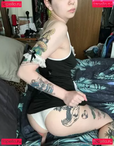 c0meonaileen Nude Onlyfans Photo Gallery photo 420