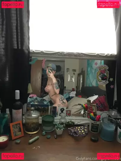 c0meonaileen Nude Onlyfans Photo Gallery photo 303