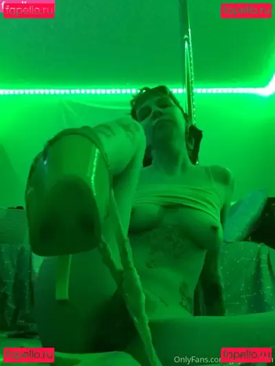 c0meonaileen Nude Onlyfans Photo Gallery photo 280