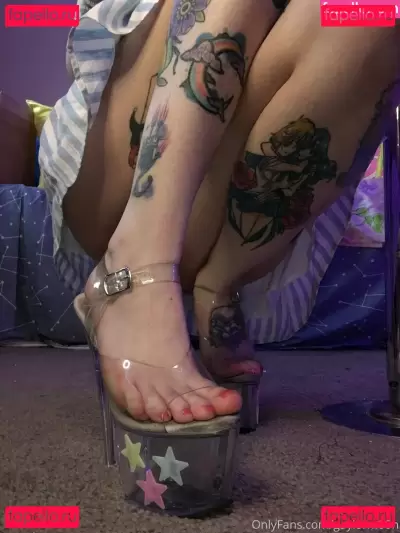 c0meonaileen Nude Onlyfans Photo Gallery photo 237