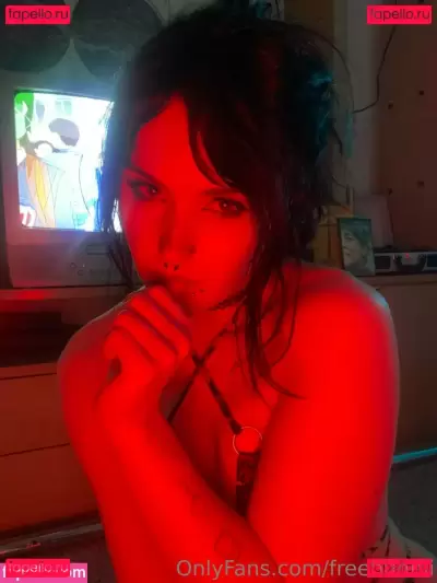 freebunnii Nude Onlyfans Photo Gallery photo 105