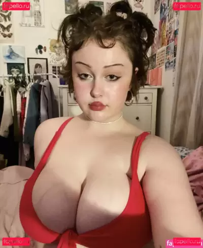 milabloomoo Nude Onlyfans Photo Gallery photo 439