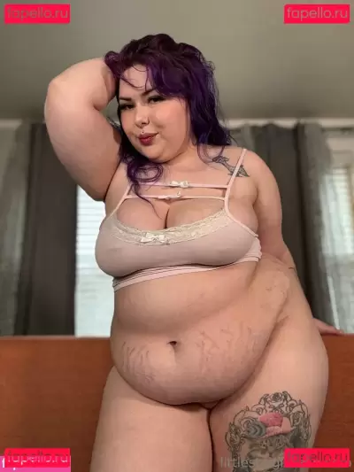 littlestpigletann Nude Onlyfans Photo Gallery photo 81