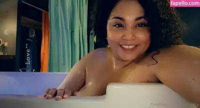 cum4dolly Nude Onlyfans Photo Gallery photo 129