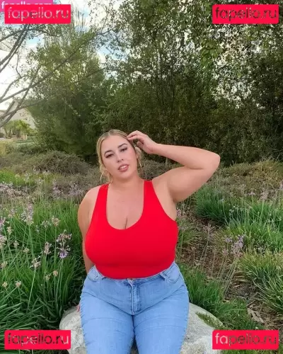 Lo Sangstaaa Nude Onlyfans Photo Gallery photo 650