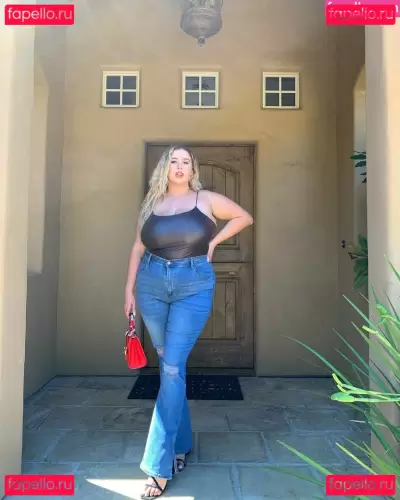Lo Sangstaaa Nude Onlyfans Photo Gallery photo 115
