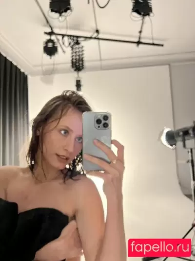 Toma Efremova Nude Onlyfans Photo Gallery photo 954