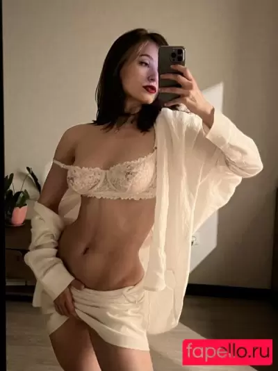 Toma Efremova Nude Onlyfans Photo Gallery photo 805