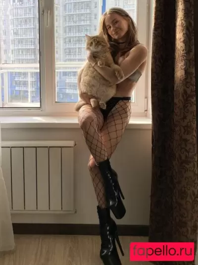 Toma Efremova Nude Onlyfans Photo Gallery photo 188