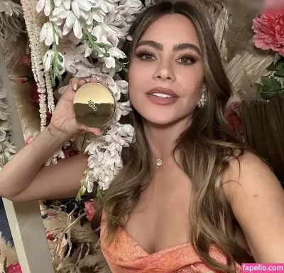 Sofia Vergara Nude Onlyfans Photo Gallery photo 1146