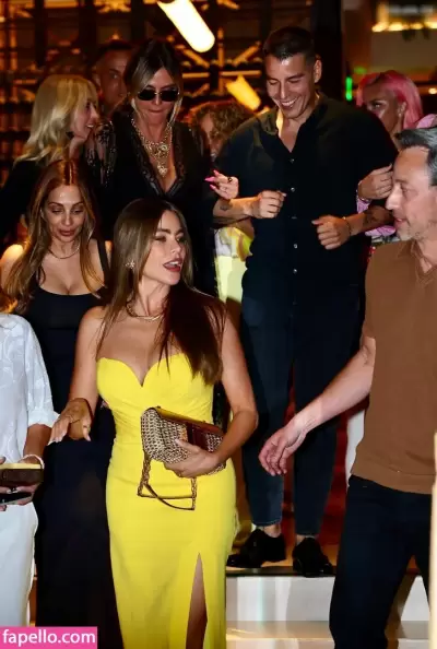 Sofia Vergara Nude Onlyfans Photo Gallery photo 973