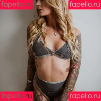 Reesuhh Nude Onlyfans Photo Gallery photo 225