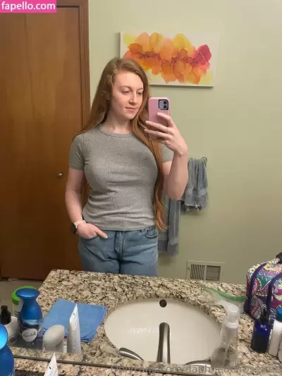daphnedelrose Nude Onlyfans Photo Gallery photo 115
