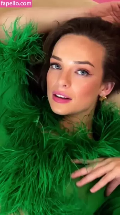 Abbie Chatfield Nude Onlyfans Photo Gallery photo 953