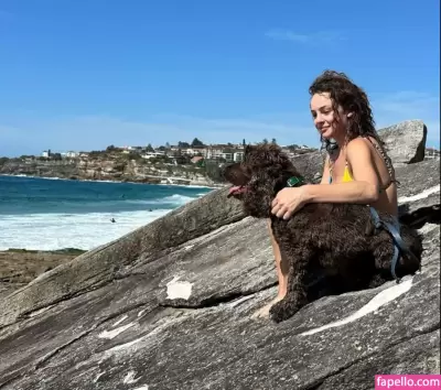 Abbie Chatfield Nude Onlyfans Photo Gallery photo 564