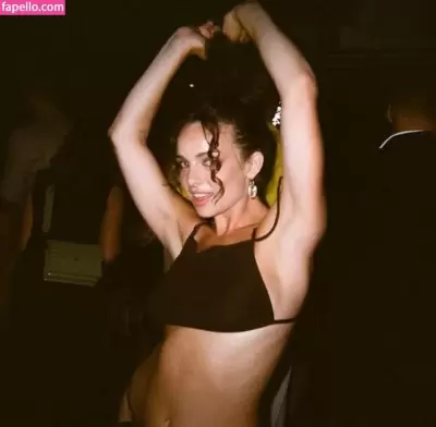 Abbie Chatfield Nude Onlyfans Photo Gallery photo 478
