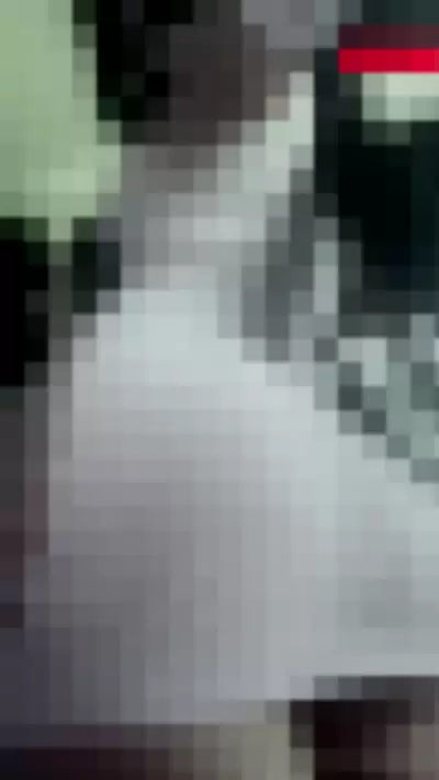 kissingrazors - Hkc2aNcIS7