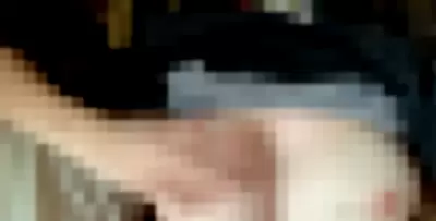 Sexyredinbed / throwanitback - 33lnOfMbkR