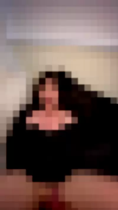 Yasmin Zbari - 7gpvbQ3cKT