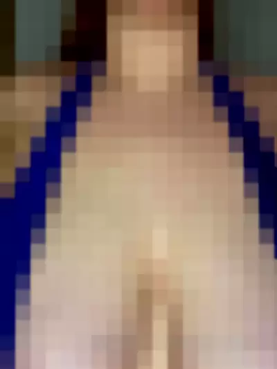 Rachael C - OC5QGIy6Nf