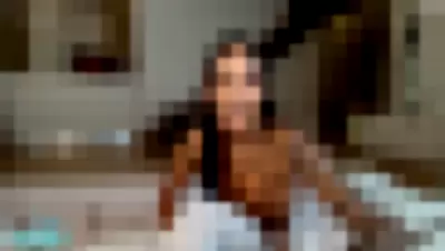 Laura Saenz Video video thumbnail