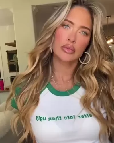 Barbie Blank Video video thumbnail
