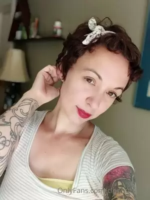 cleobutterfly profile photo